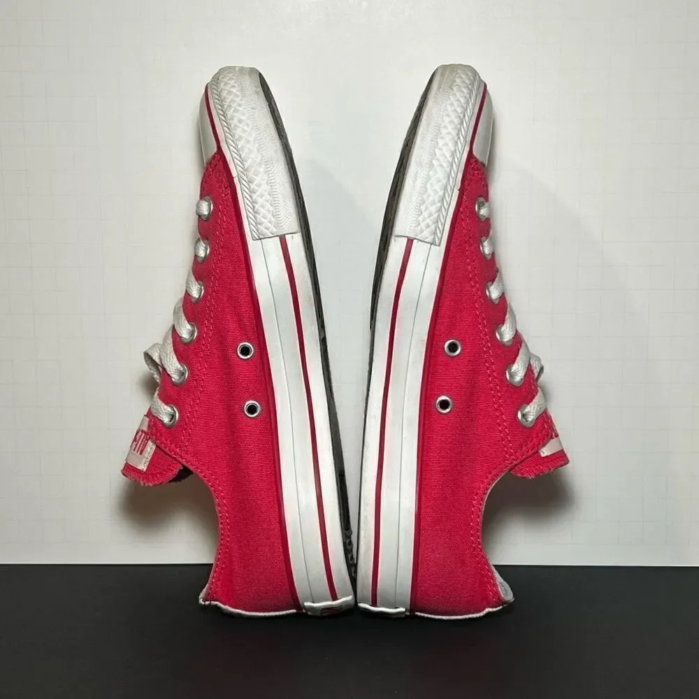 Girls/Womens CONVERSE Chuck Taylor All Star Pink Low Top Shoes / Size 6Y - 7.5 W